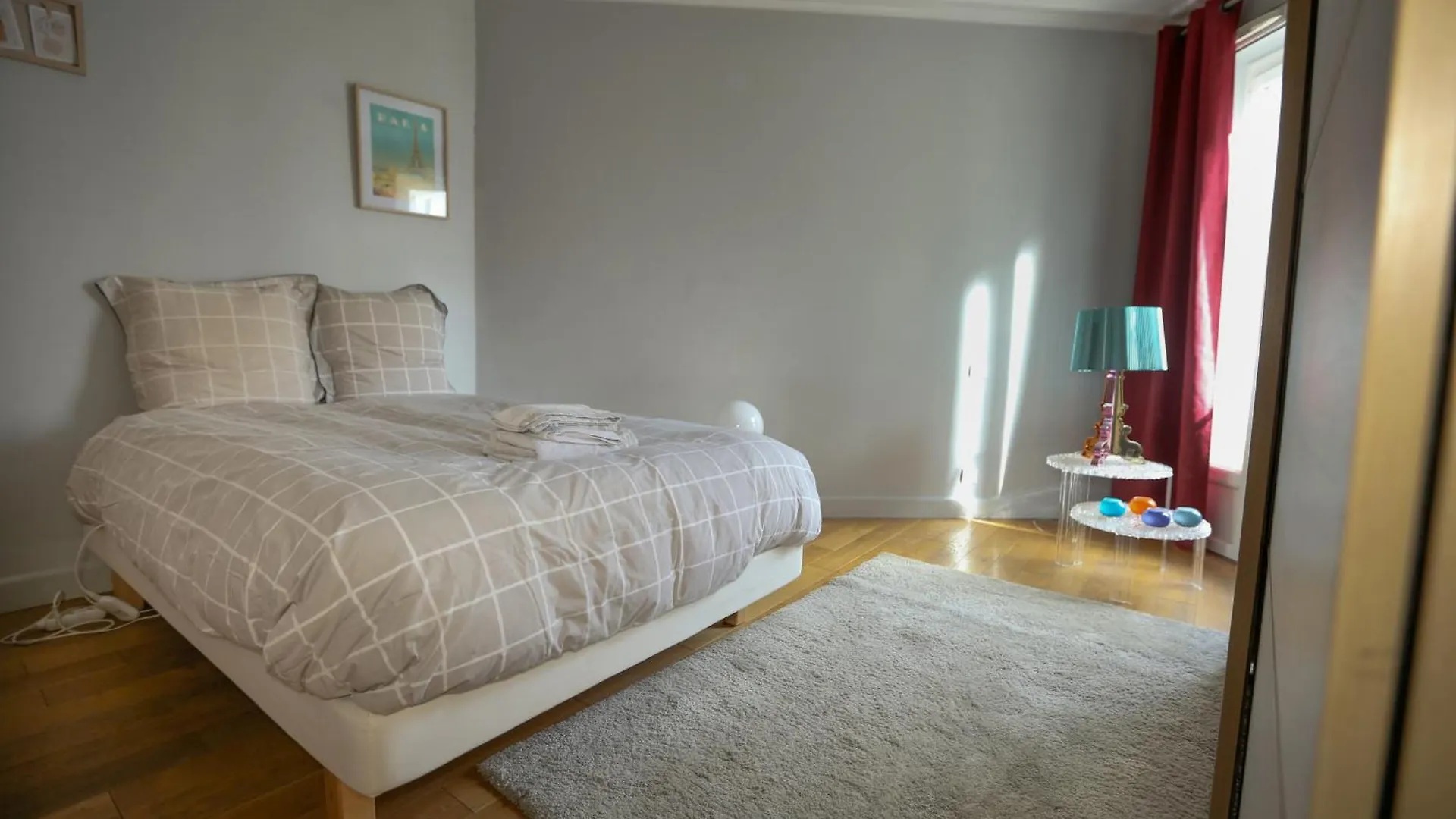 Au Coeur Du Marais Apartment