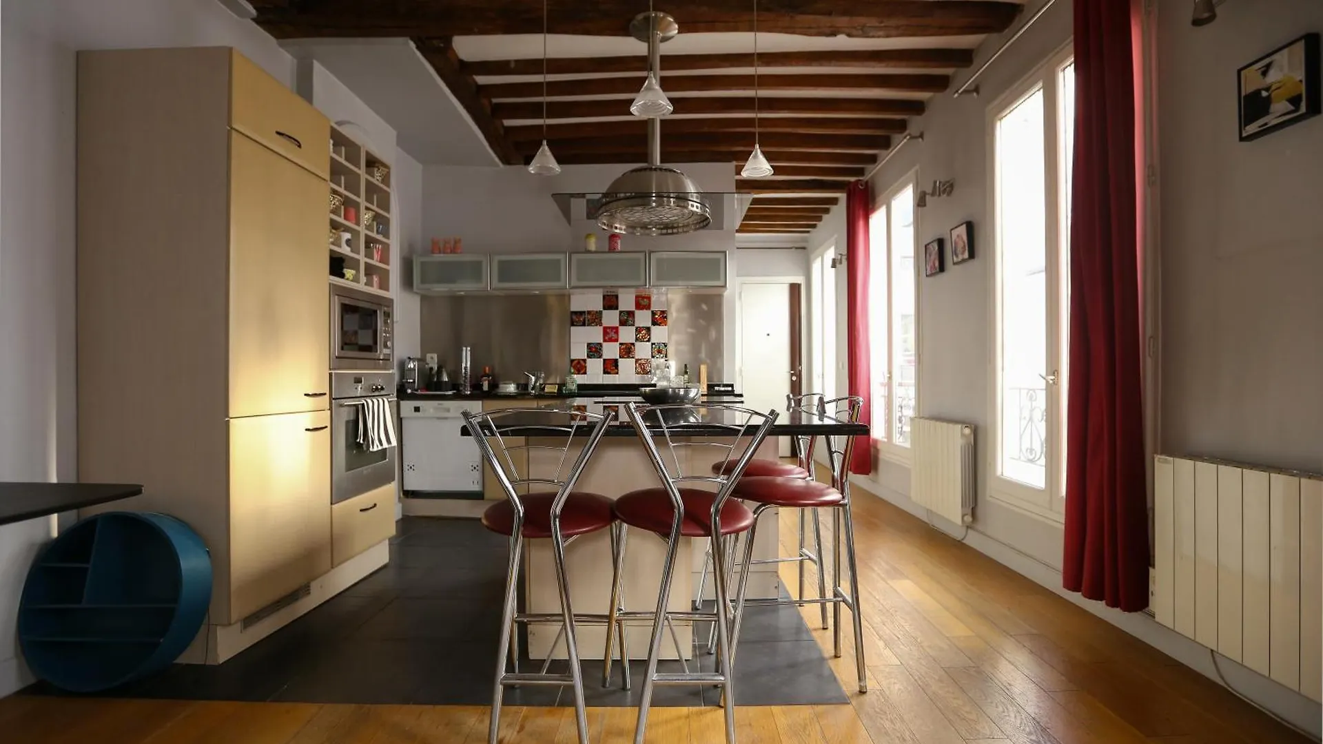 Au Coeur Du Marais Apartment